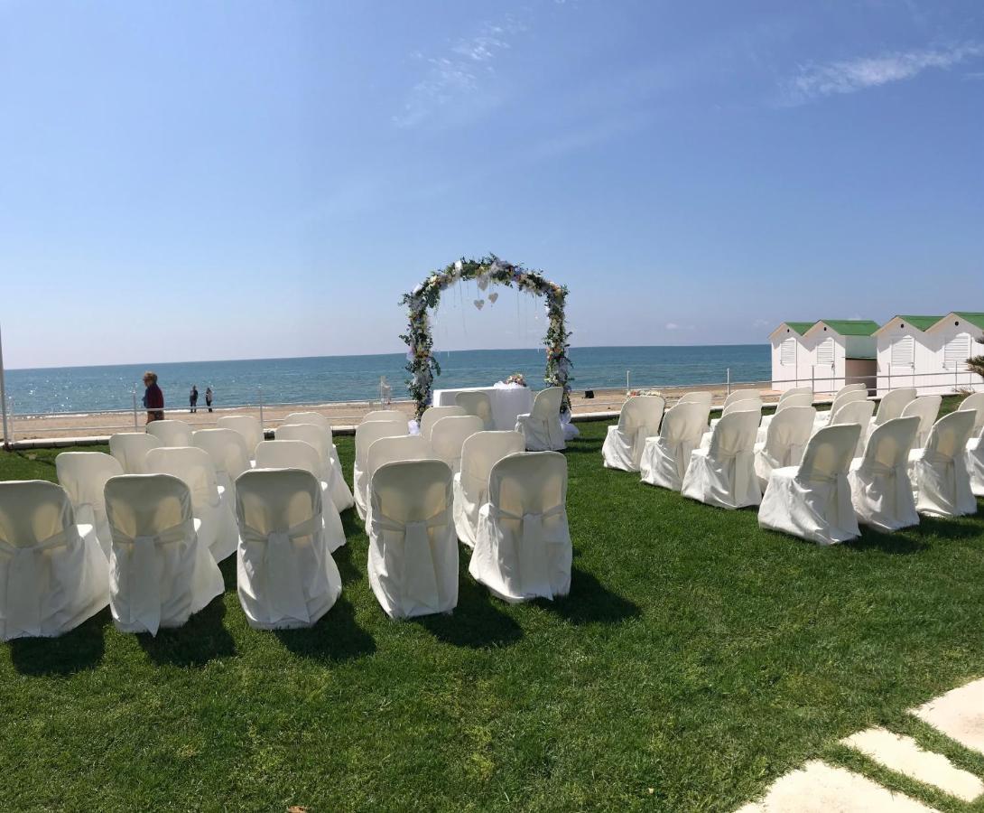 Hotel Torre Del Sole Terracina Esterno foto